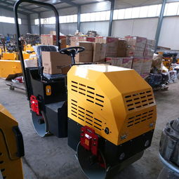 安徽合肥振動(dòng)壓路機(jī)液壓壓路機(jī)——力天機(jī)械的專業(yè)優(yōu)勢(shì)